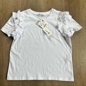Zara White Ruffle sleeve top